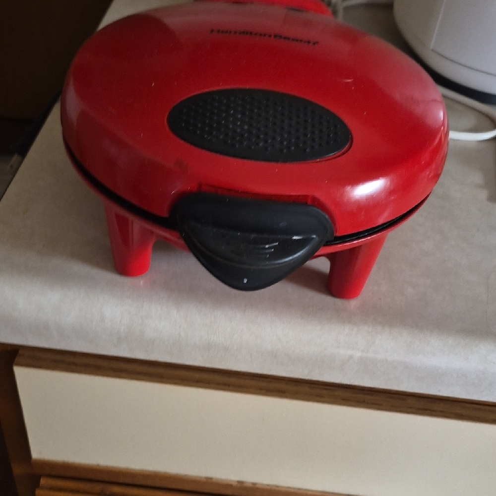 Quesadea Cooker Never Used